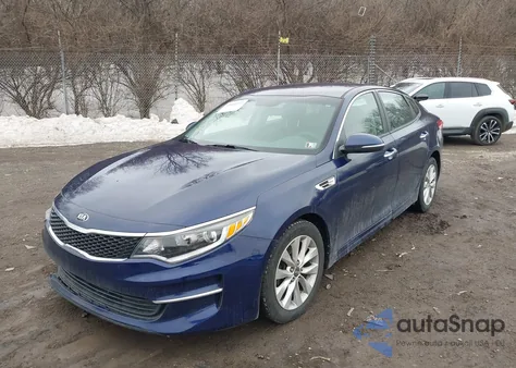 2018 Kia Optima Lx z USA, uszkodzony, nr VIN 5XXGT4L34JG262039